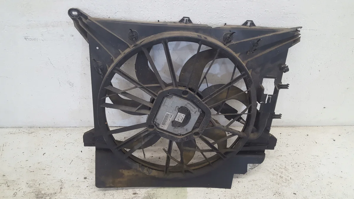 Ventilatore Radiatore Volvo XC90 2.5 B Usato image 4