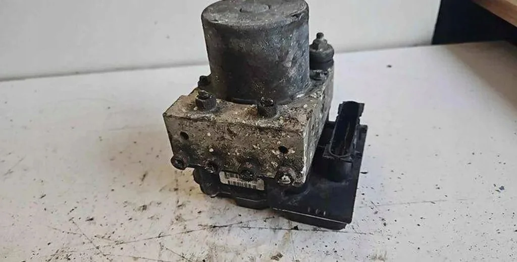 Pompa ABS Opel Corsa D 0265950402