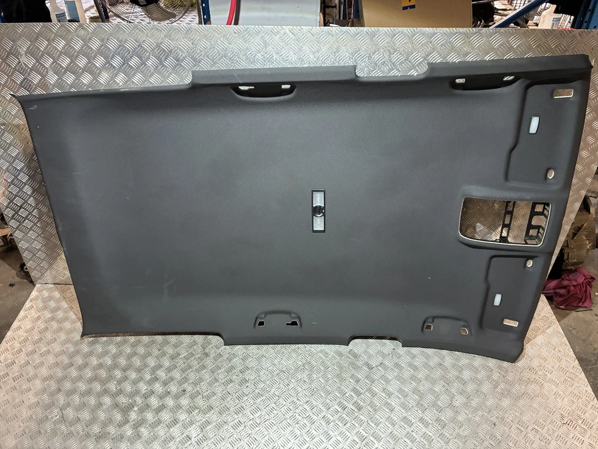 Ciel de toit noir SEAT ATECA 16- 575867501B