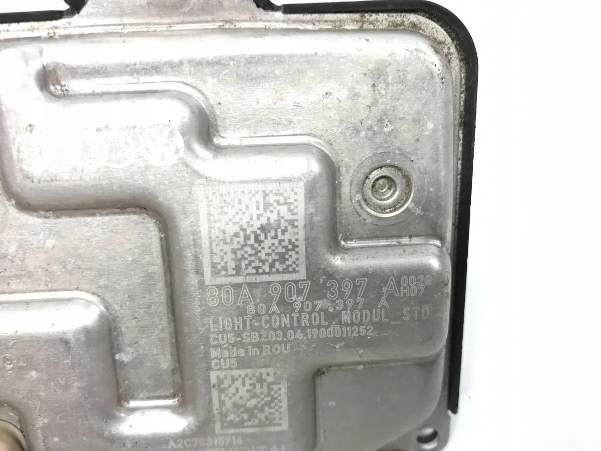 Módulo Xenon Porsche Cayenne 80A907397A Usado image 5
