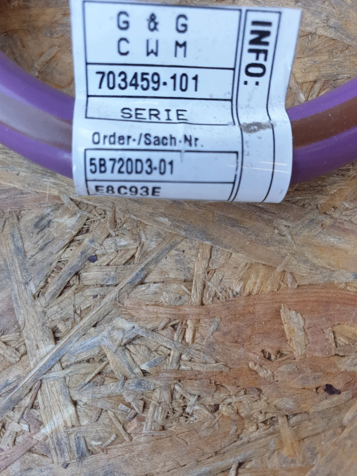 BMW 5 G60 G61 Cable Negativo 5B720D3 image 4