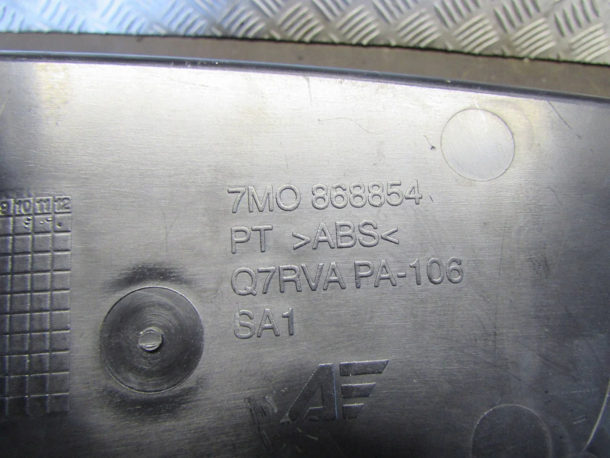 Compartiment coffre VW Sharan 7M0868854 image 4