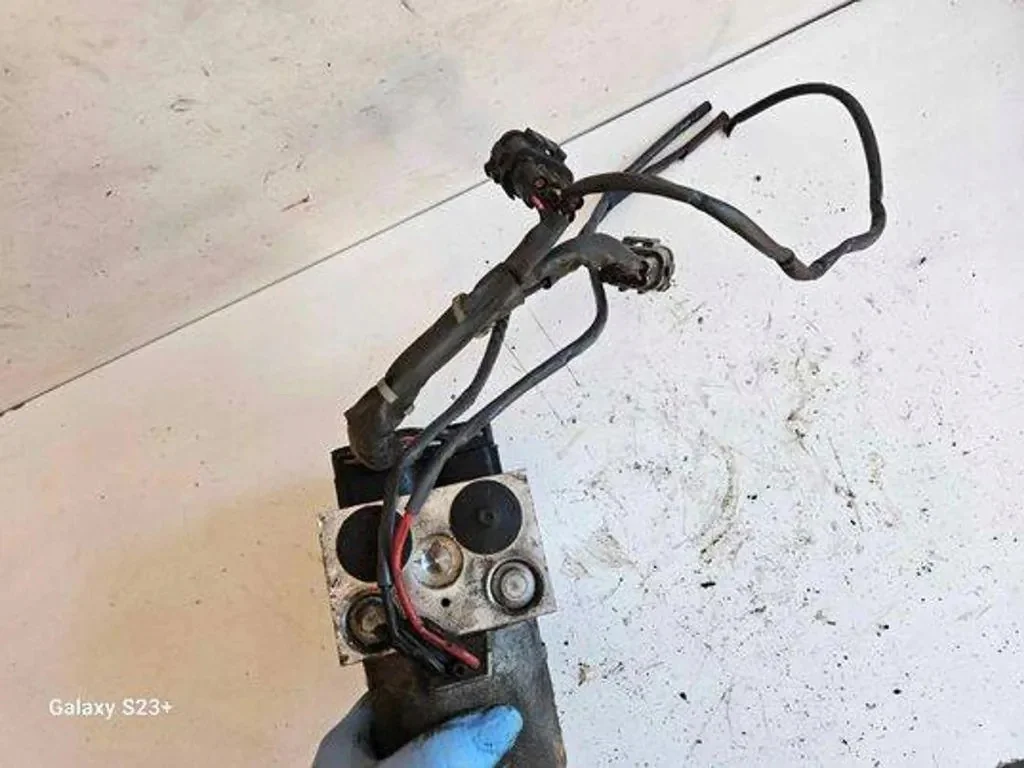 Pompa ABS Nissan X-Trail T30 51000040190