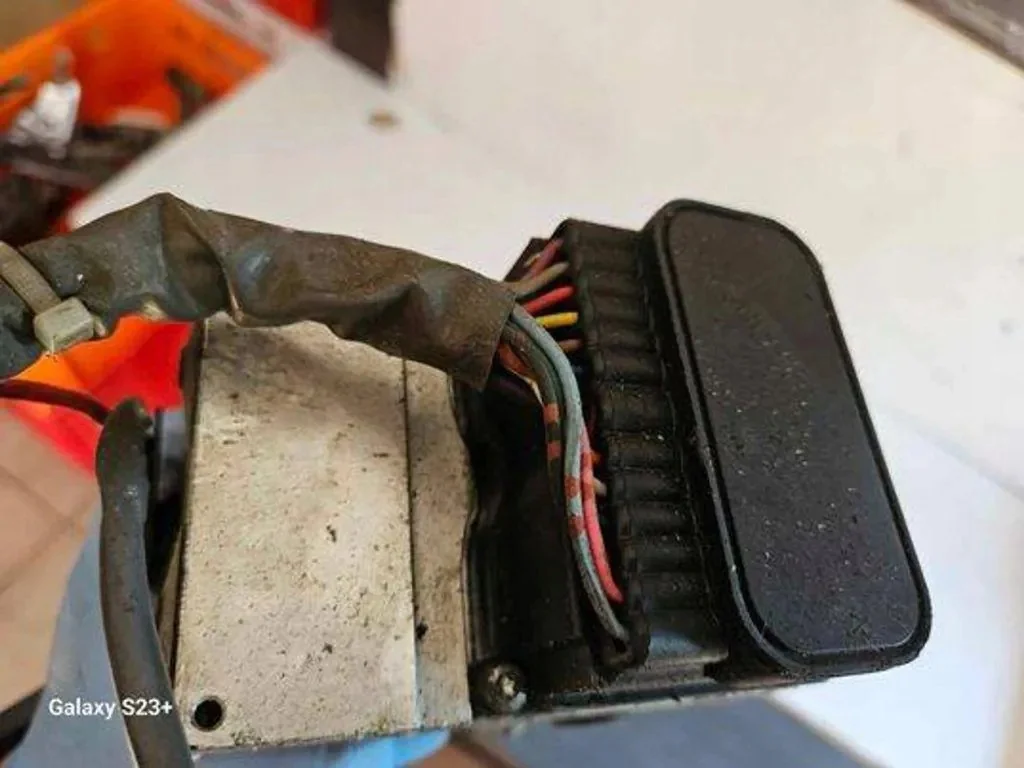 ABS-pump Nissan X-Trail T30 2.2D 2005