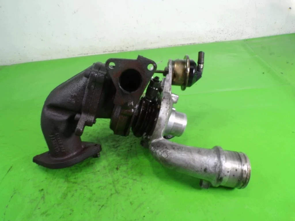 Turbocompresseur Renault Megane 1.9 DTI image 3