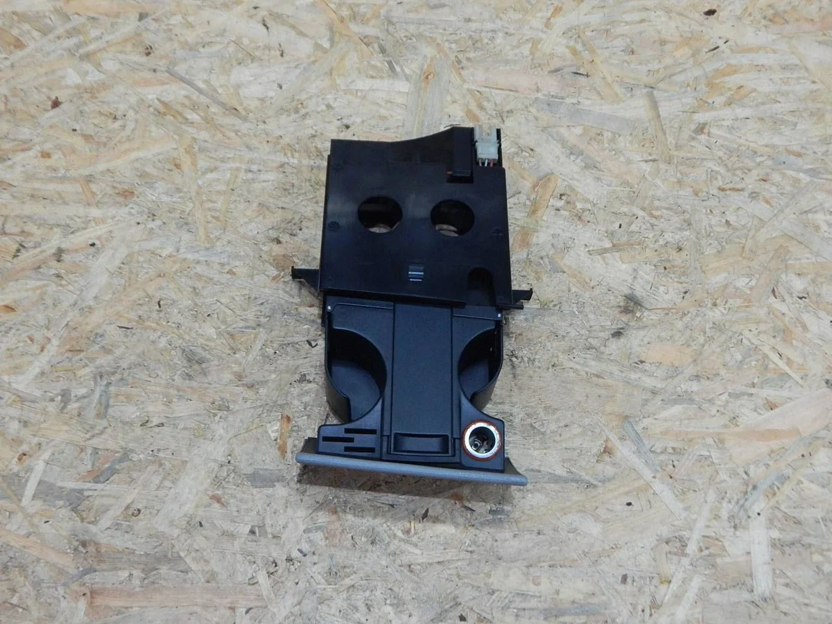 Soporte para taza VW T5 LIFT cenicero