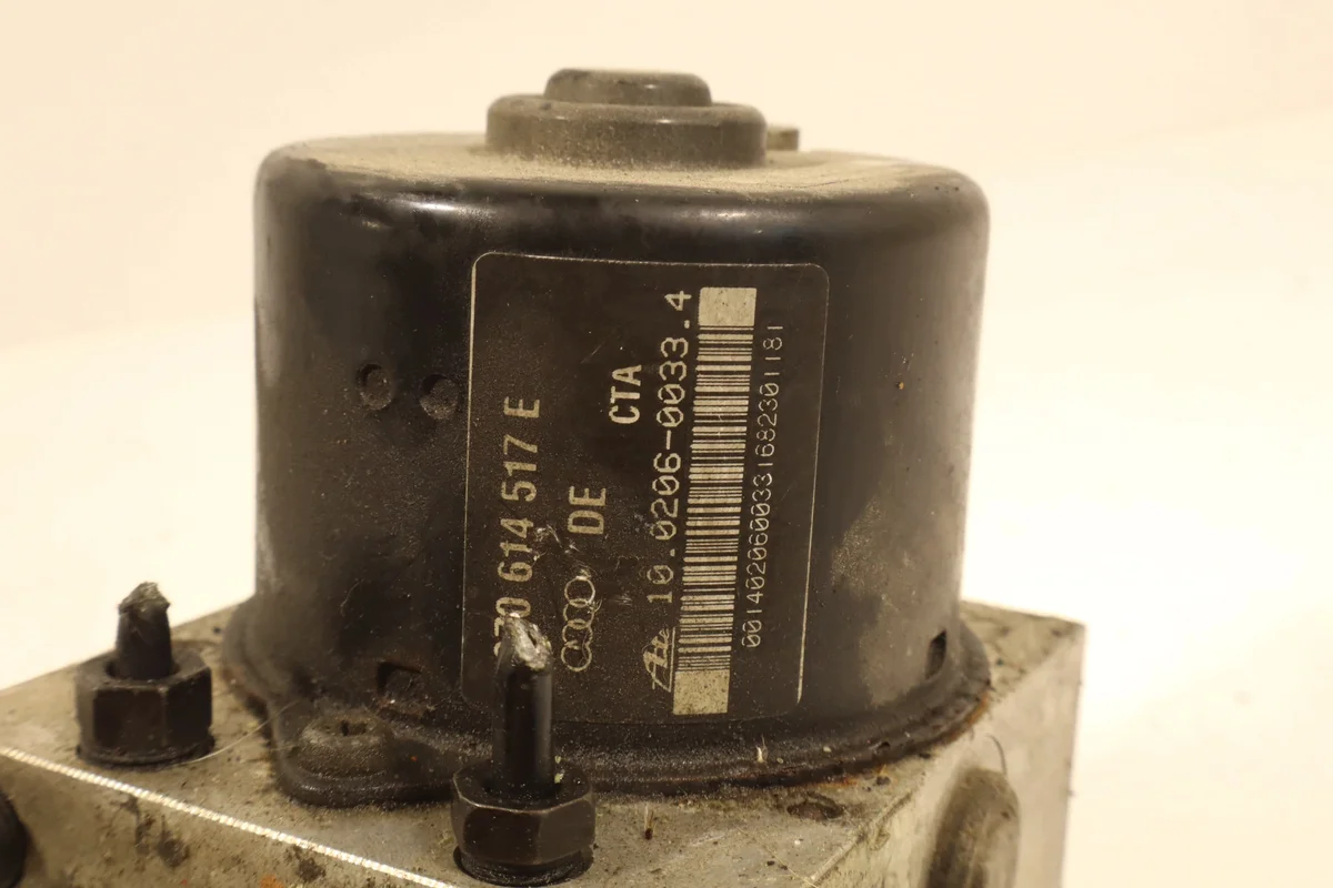 Pompe ABS Audi A2 1.6 614517E image 7