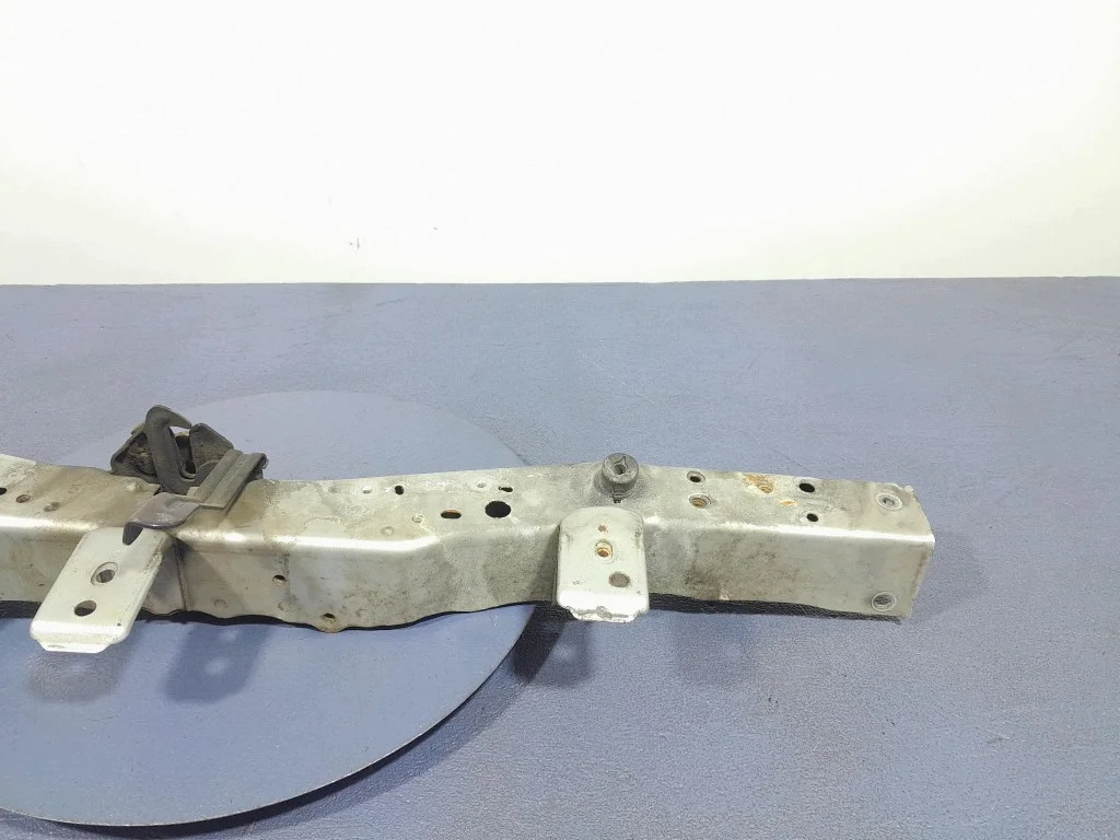 Refuerzo Frontal Toyota Auris I 06 L-348922-