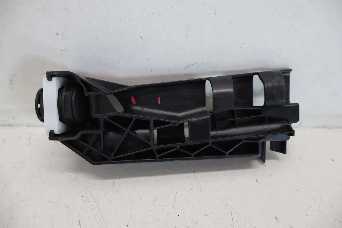 BMW X5 G05 Left Roller Blind Mount image 3