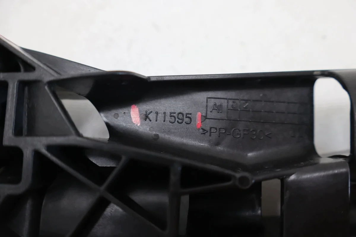 BMW X5 G05 Left Roller Blind Mount image 5