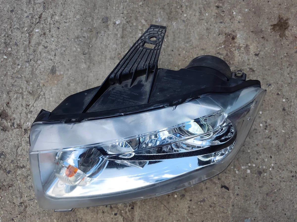 Farol Esquerdo Jeep Grand Cherokee WK2 10-13 image 3
