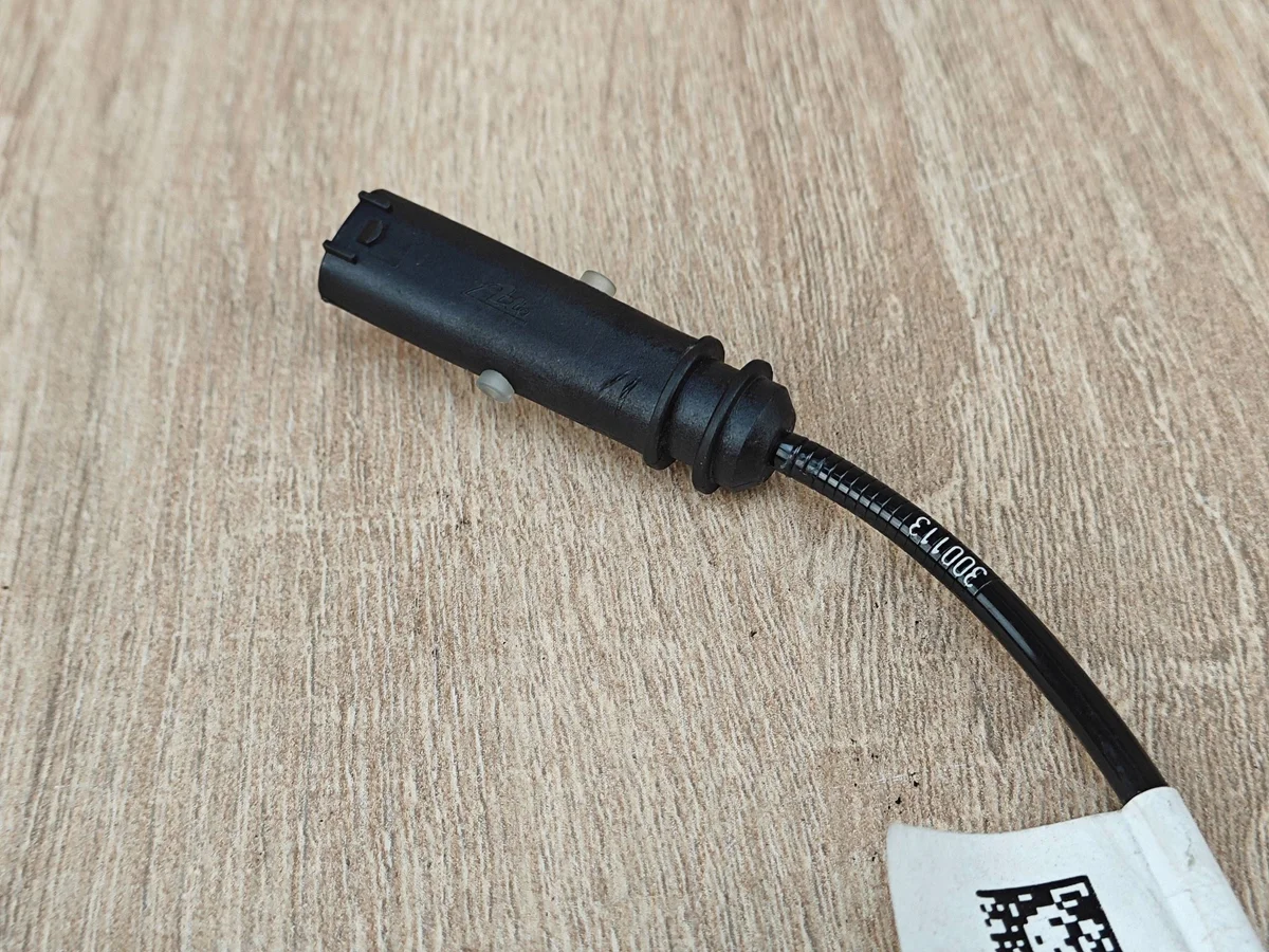 ABS Sensor BMW 7 G11 G12 OEM 6874638 image 3