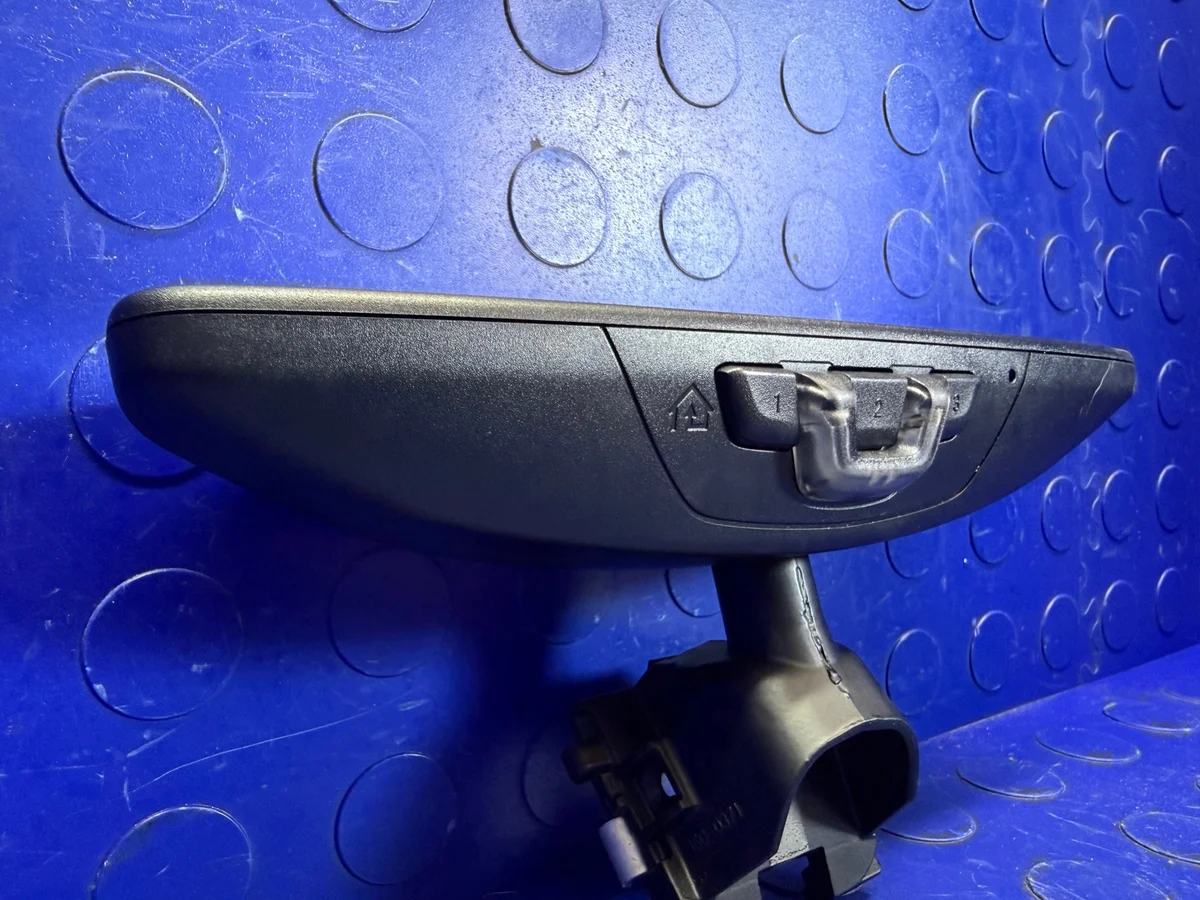 BMW 3 G20 G21 Interior Rearview Mirror image 7