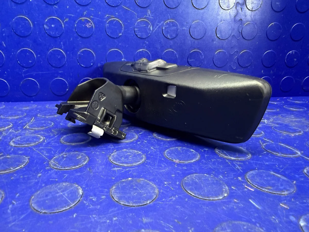 BMW 3 G20 G21 Interior Rearview Mirror image 10
