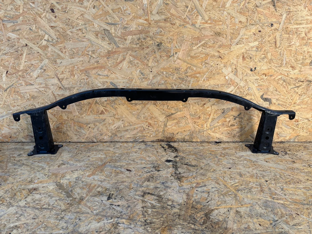 Mazda CX30 Balke Onderkant Bumper Voor BCK885