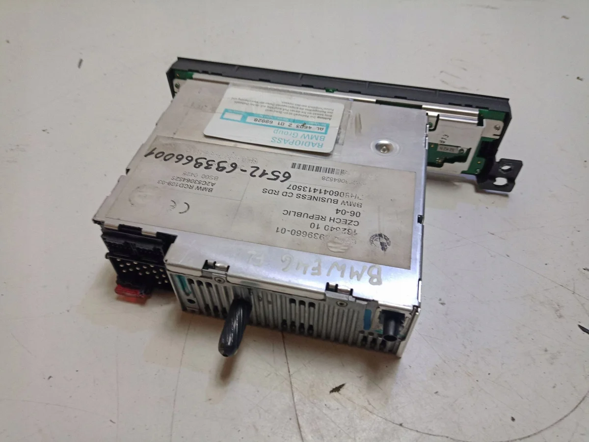 Radio BMW OE 6512693966001 Usado image 6