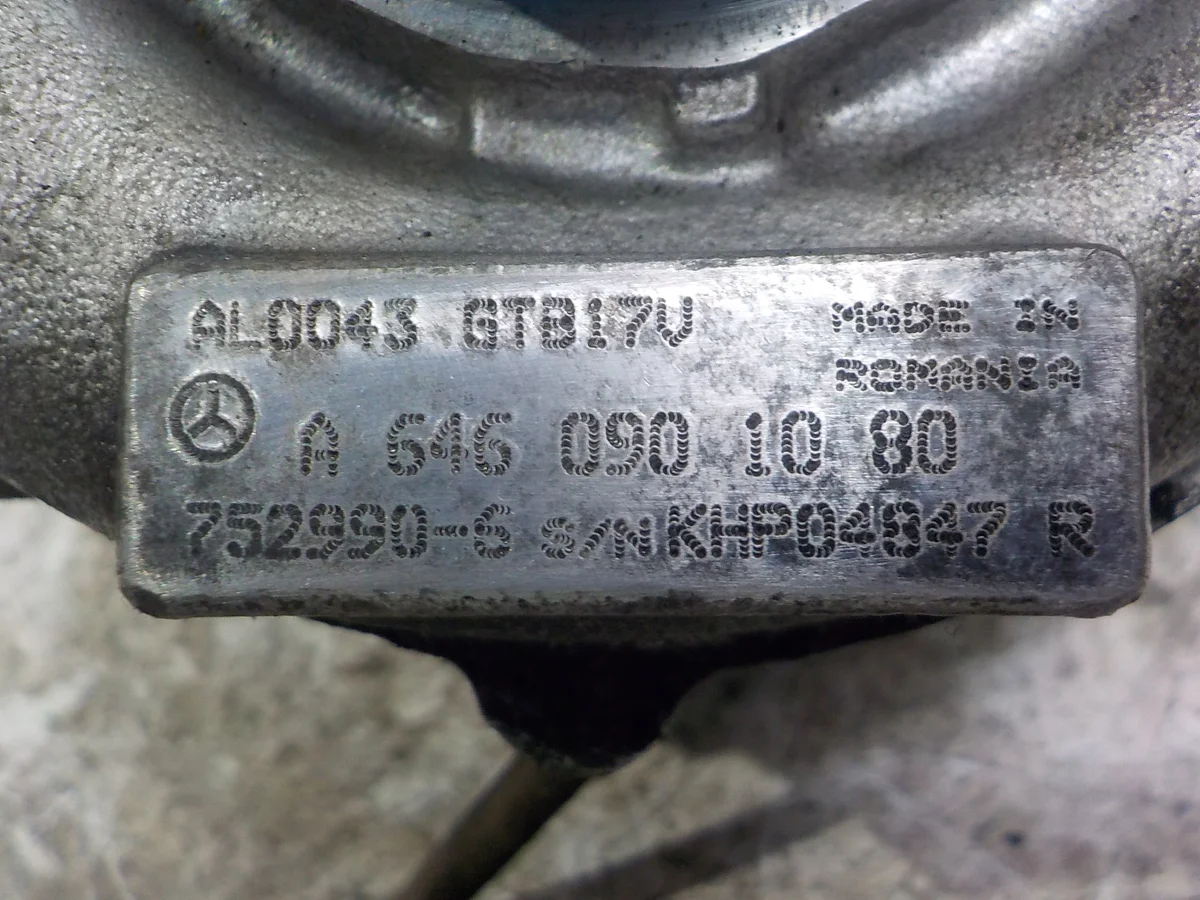 MERCEDES-BENZ C-LUOKKA (W203) TURBO A6460901080