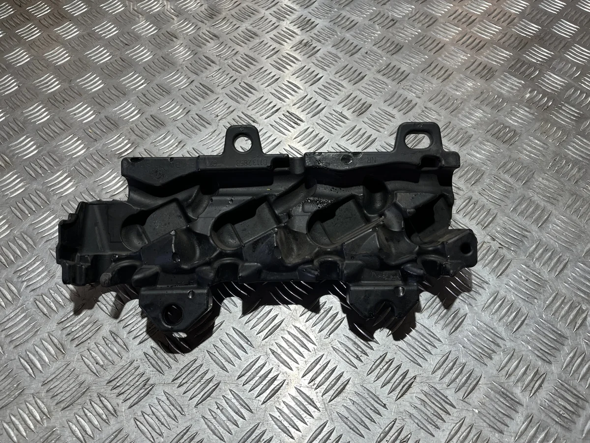 Copertura Iniettori Ford Ranger 2.2 TDCI BB3Q-9U550-BC