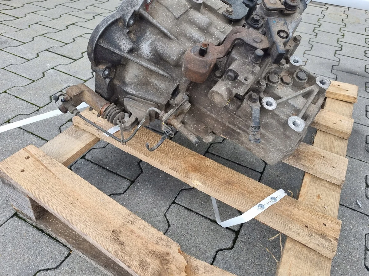 Cambio Manuale M56CF1 per Kia Ceed I image 5