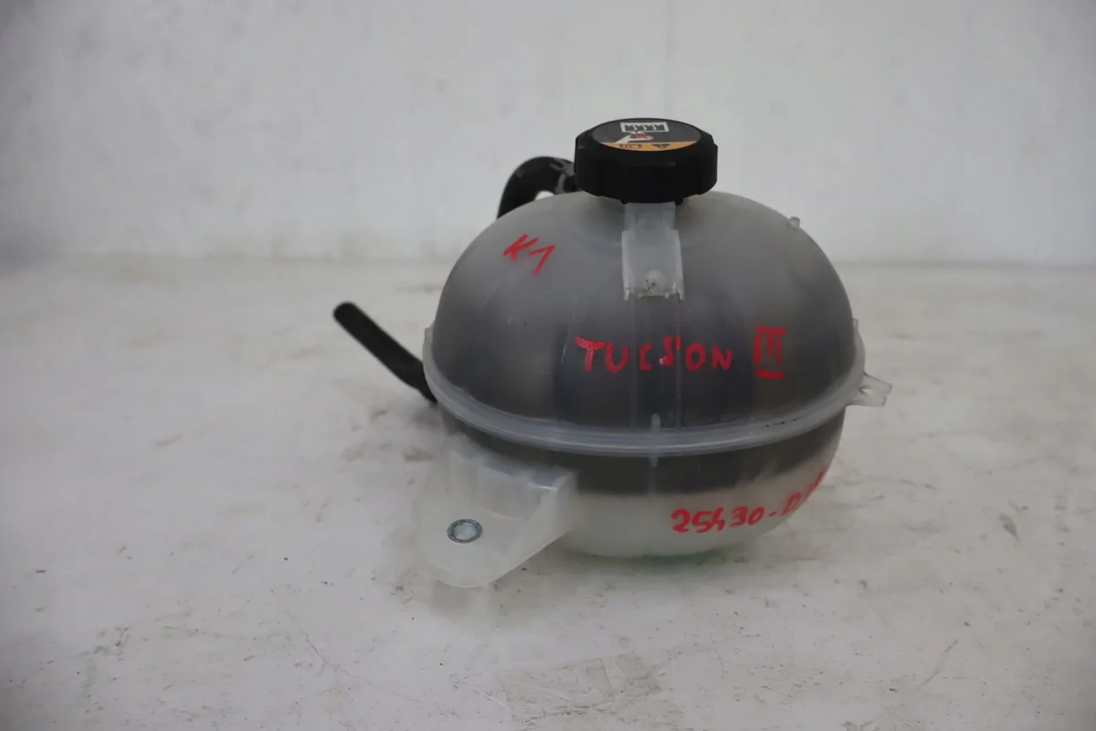 Jäähdytysnestesäiliö Hyundai Tucson III