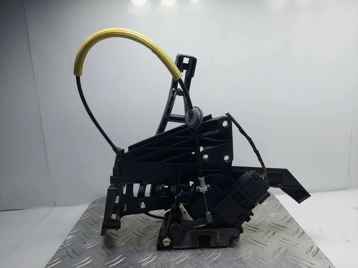 Cerradura Puerta Trasera Izquierda Ford C-Max