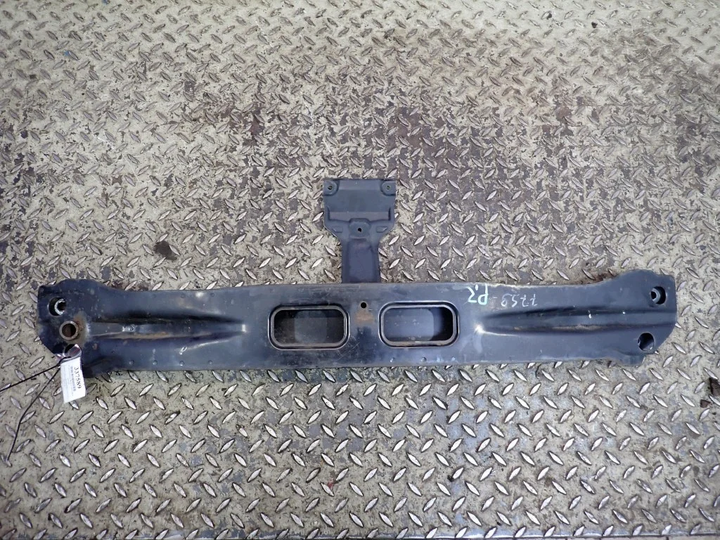 MITSUBISHI COLT VI Z30 Verstärkung Stoßstange vorne