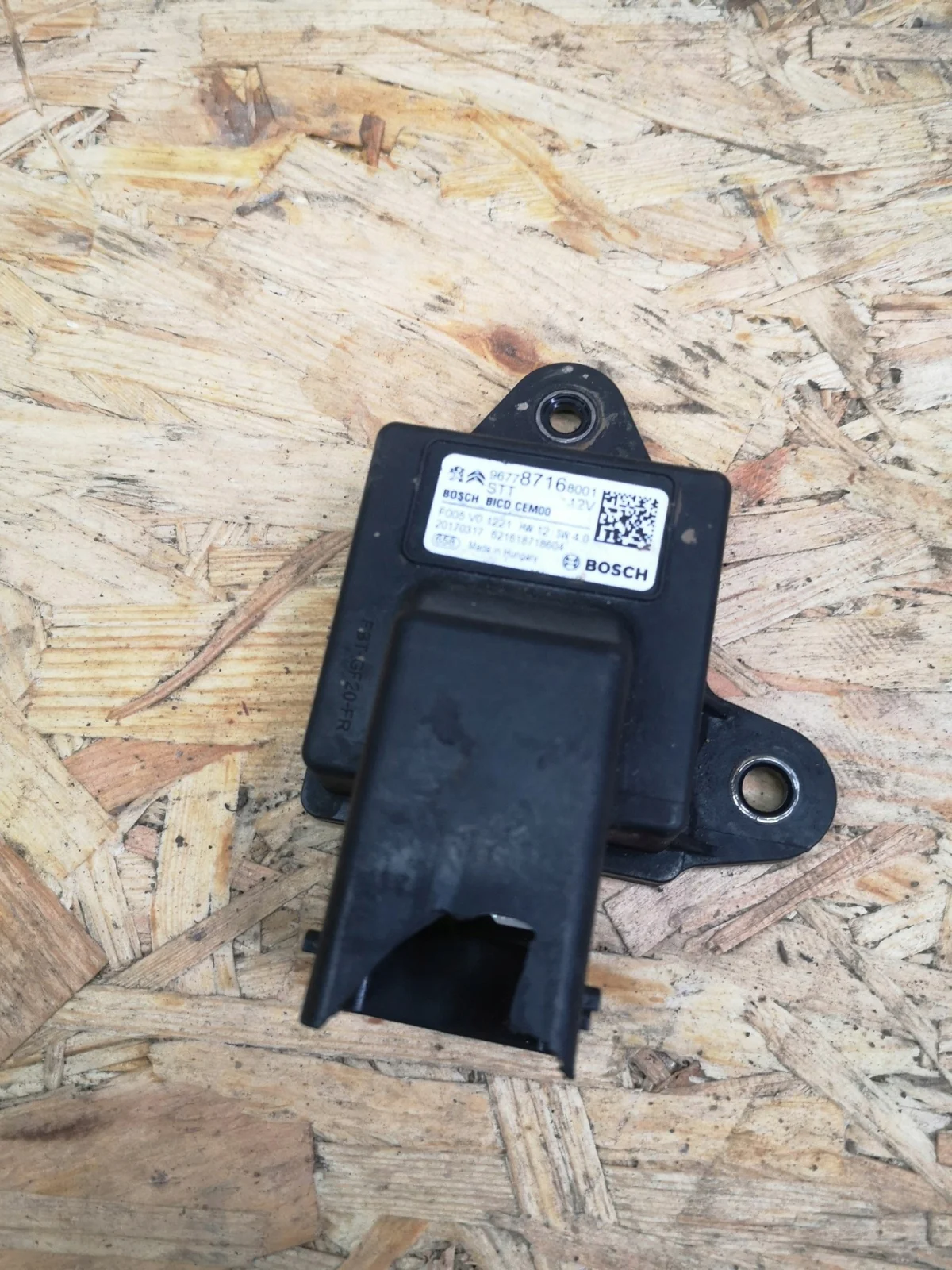 Relais Start Stop Peugeot 3008 II 967787168001