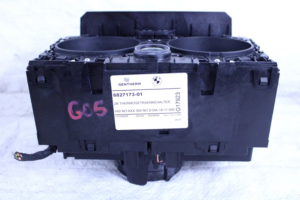 BMW X5 G05 G06 G07 Portavasos Calefactado image 5