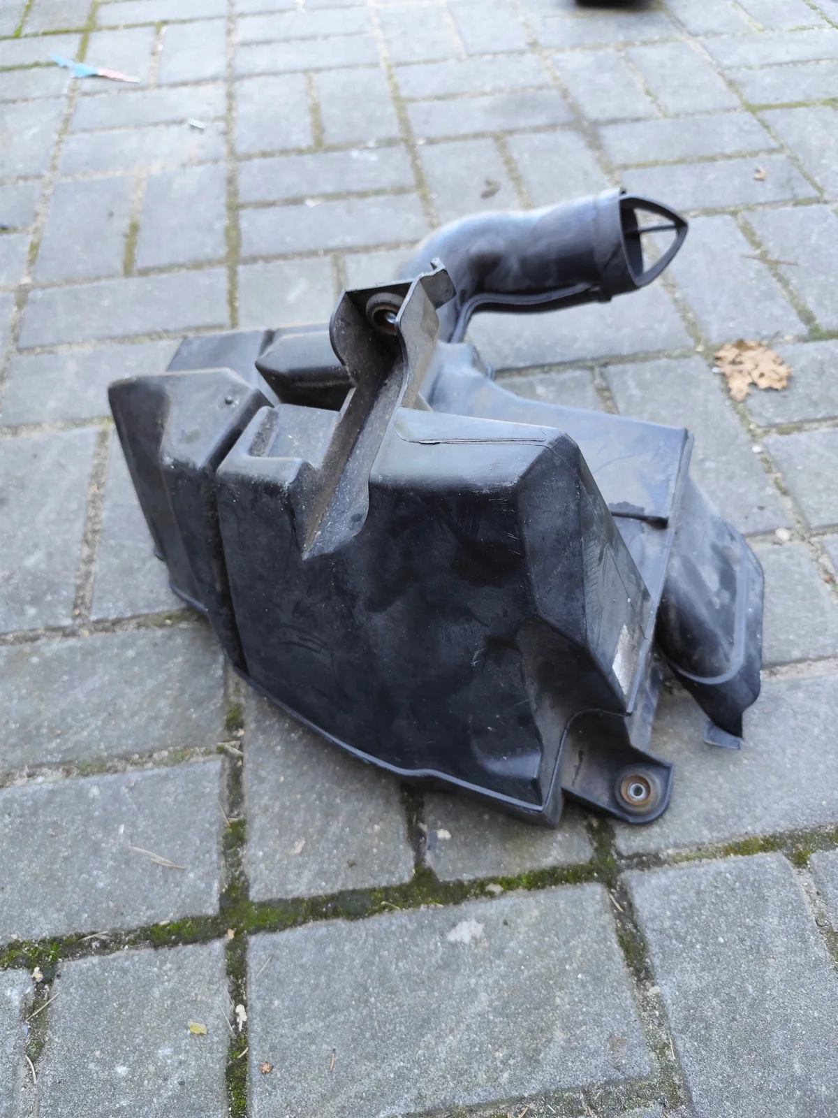 Resonator Ford C-MAX 1.6 TDCI 3M51-9F763-B image 3