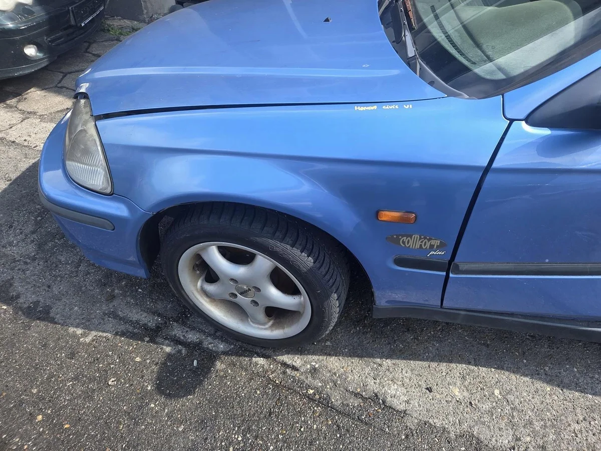 Aile avant gauche Honda Civic VII 3D HB 00-