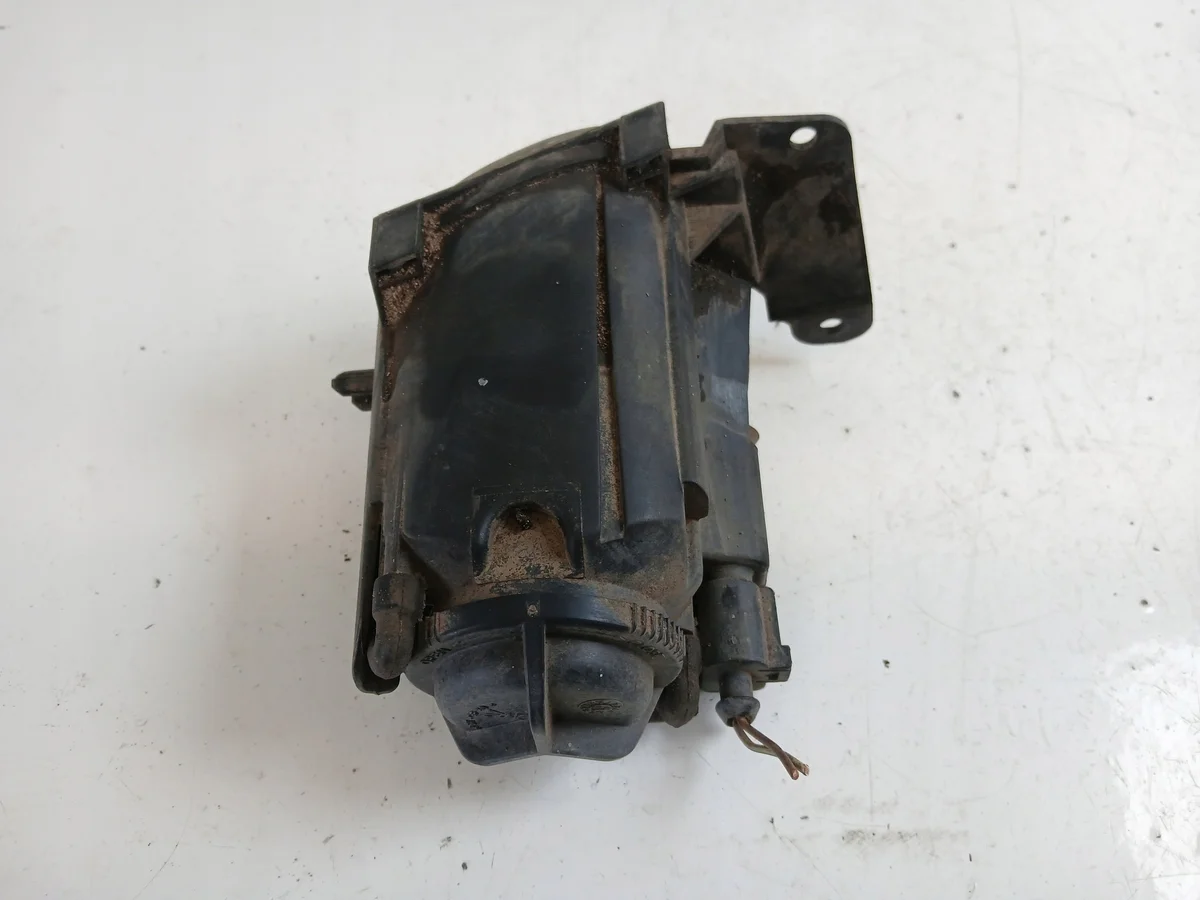 Audi A6 C5 Left Halogen Headlight 4B0941699A image 6