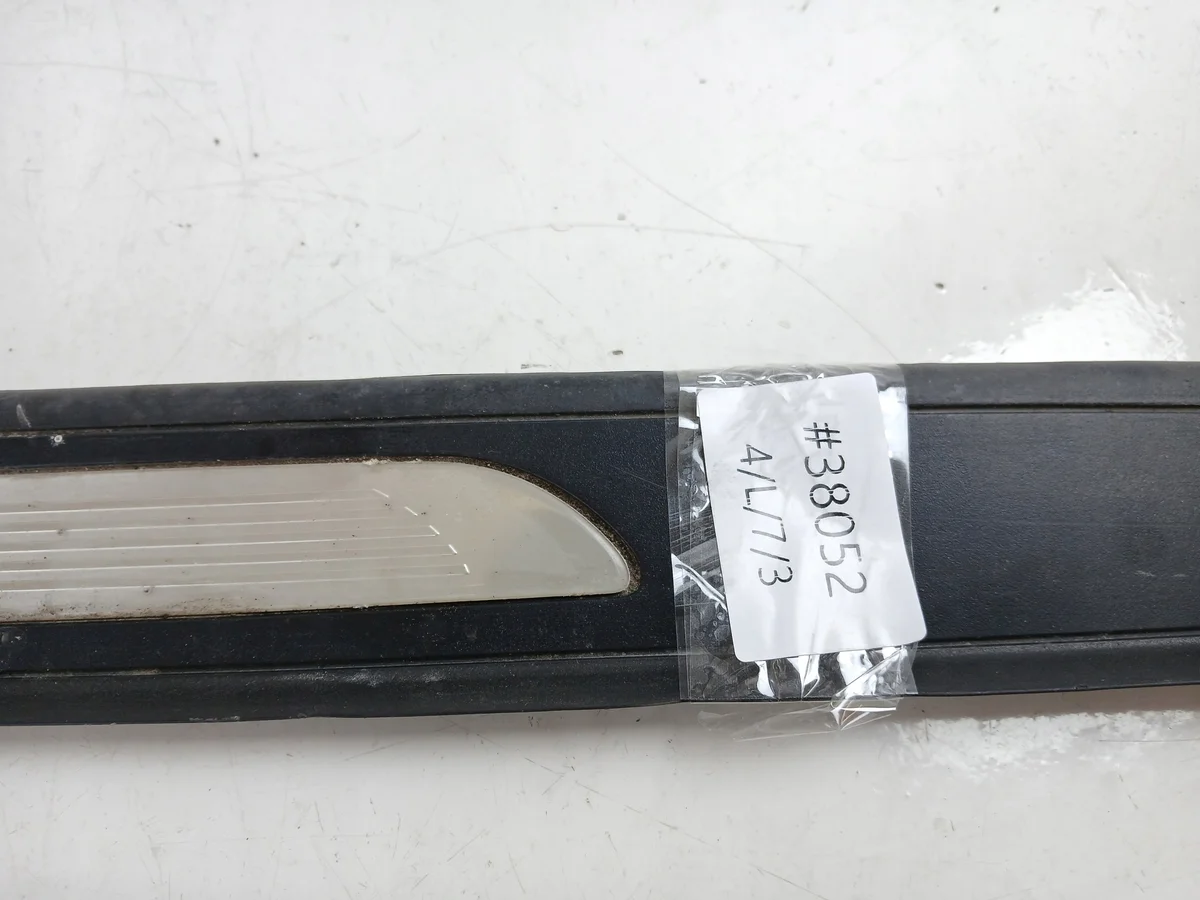 BMW E92 Dorpellijst Links M Pakket image 5