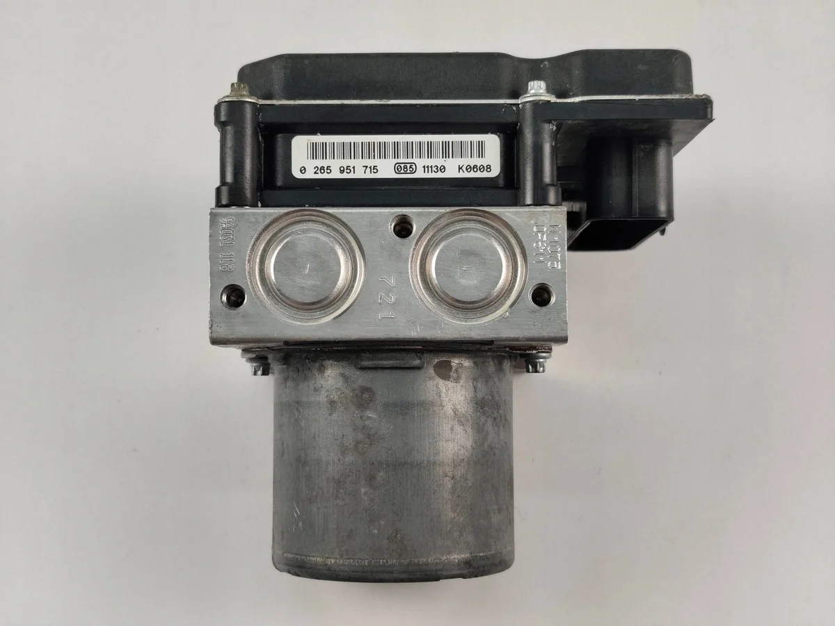 Pompa ABS Audi A5 8K0614517FB Usata image 6