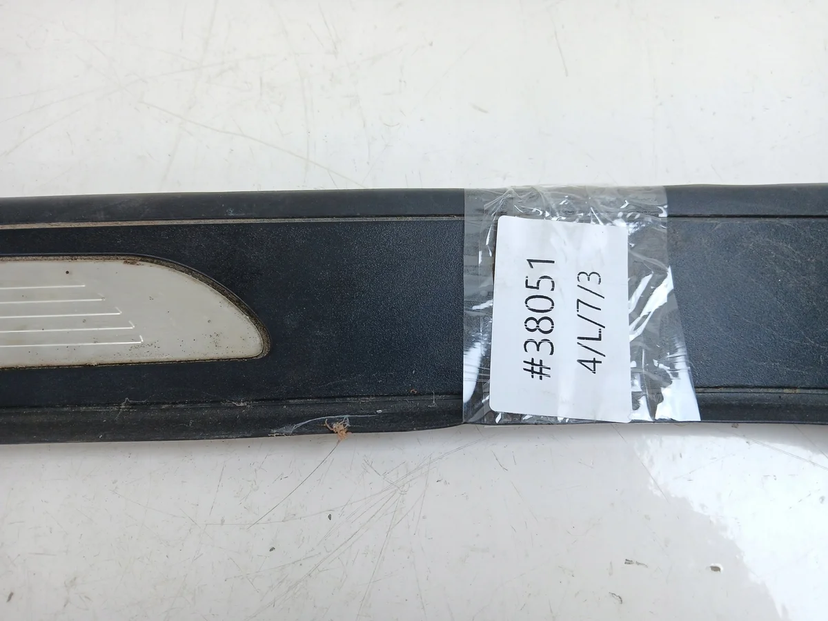 BMW E92 Coupe M Package Rocker Panel Right image 6