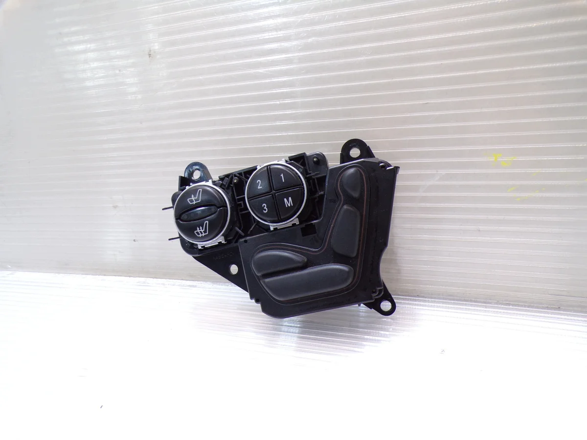 Mercedes SL R230 istuimen ohjauspaneeli