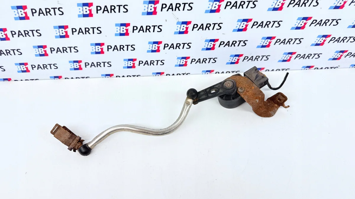 BMW F32 Headlight Level Sensor Front Used image 6