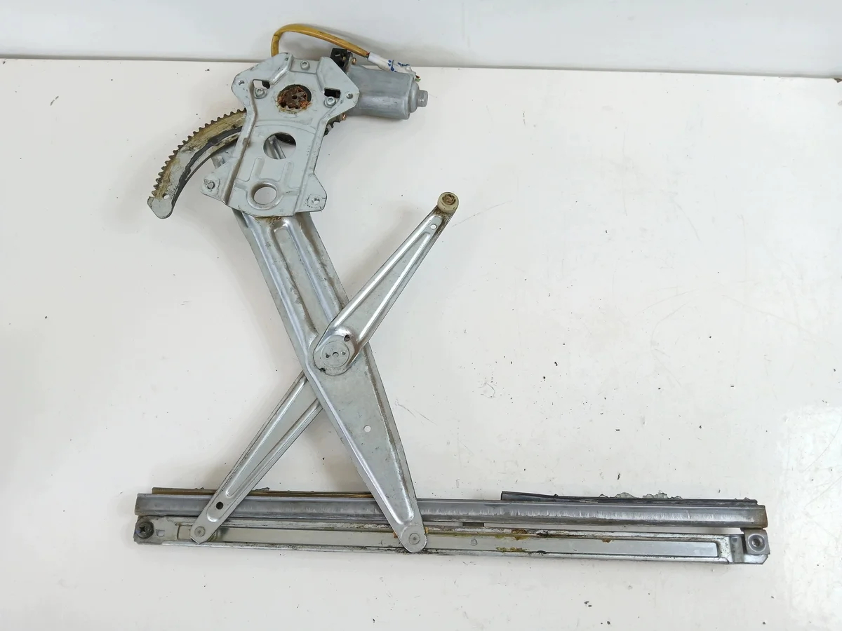 Suzuki Ignis II Window Regulator Right Front image 4