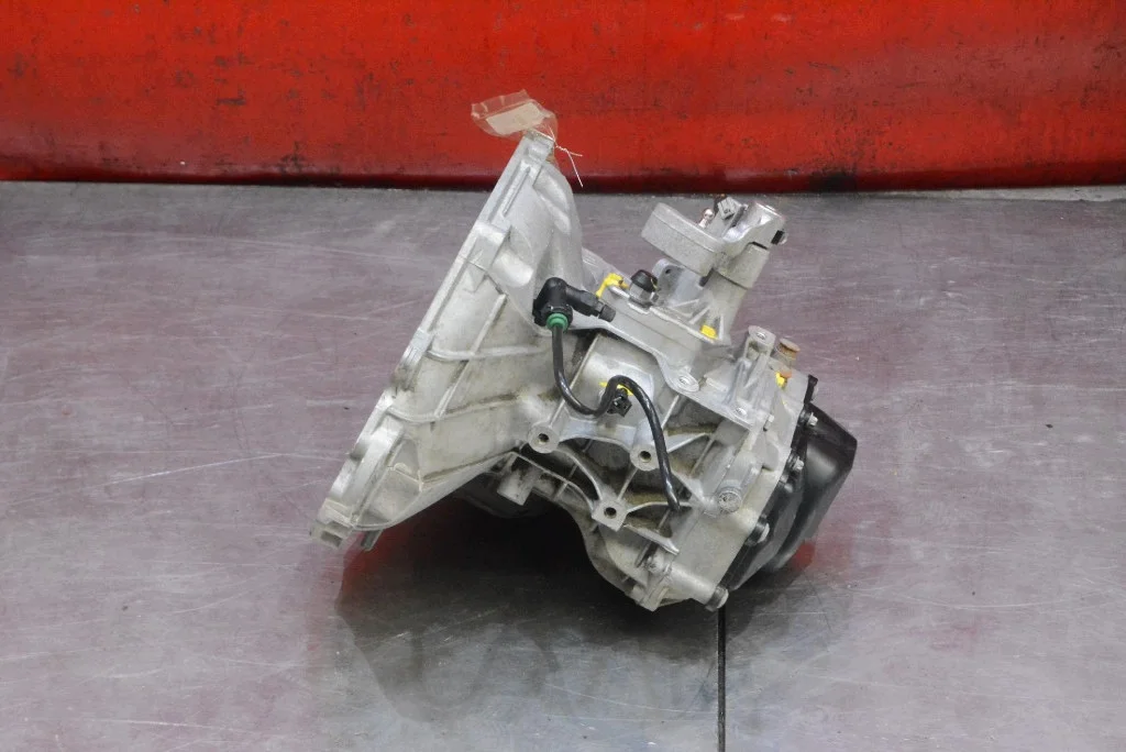 Boîte de vitesses Opel Corsa E 1.4 16V B68S394 image 3