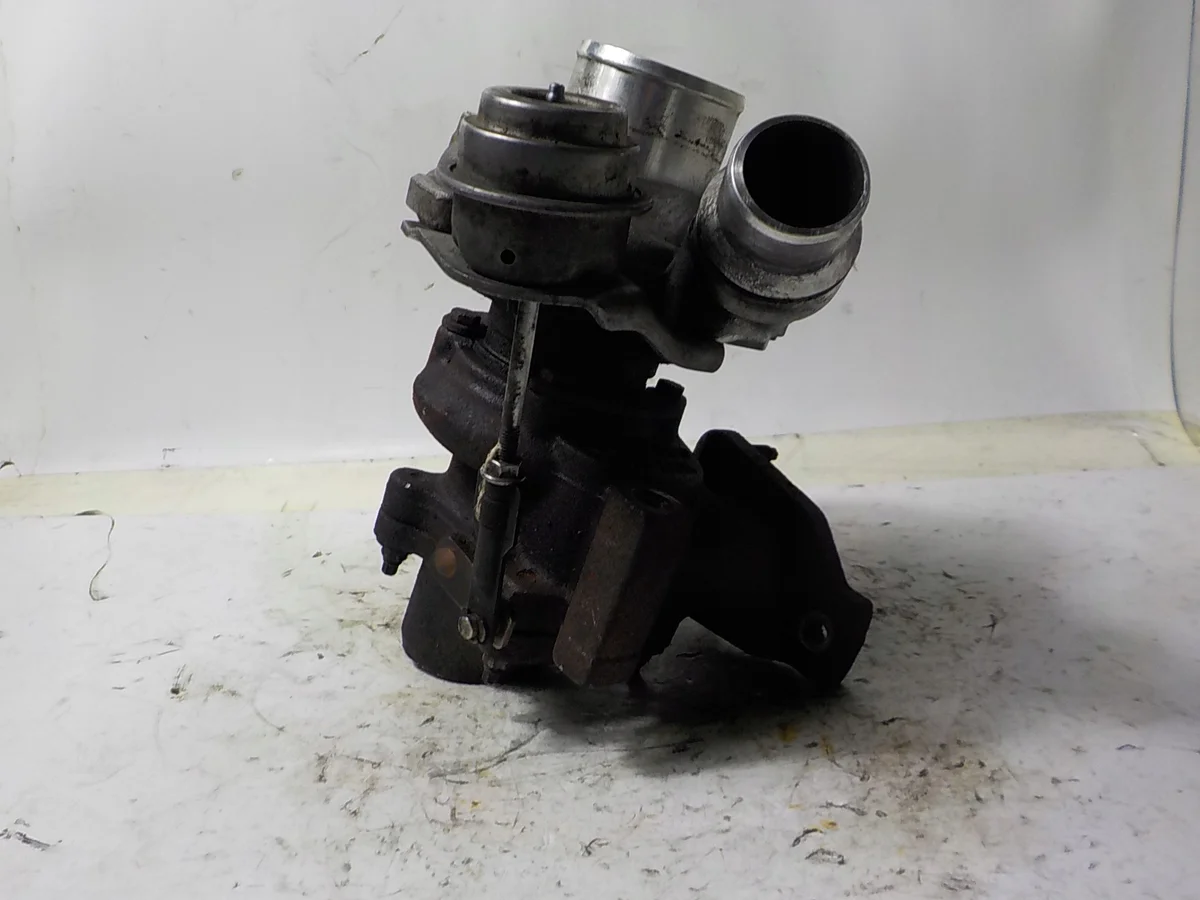 Turbocompressore Renault Trafic II 762785-5004S