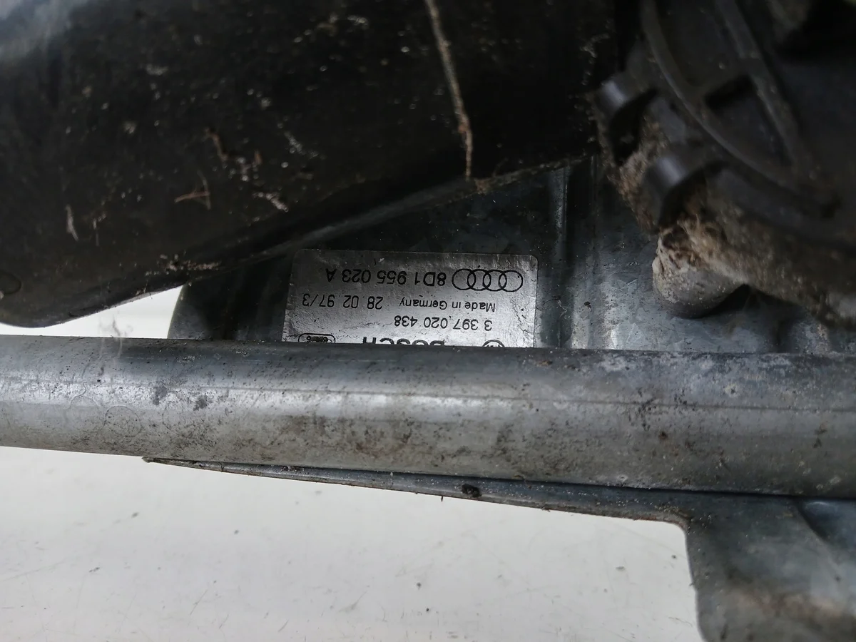 Lasinpyyhkijän mekanismi Audi A4 B5 image 4
