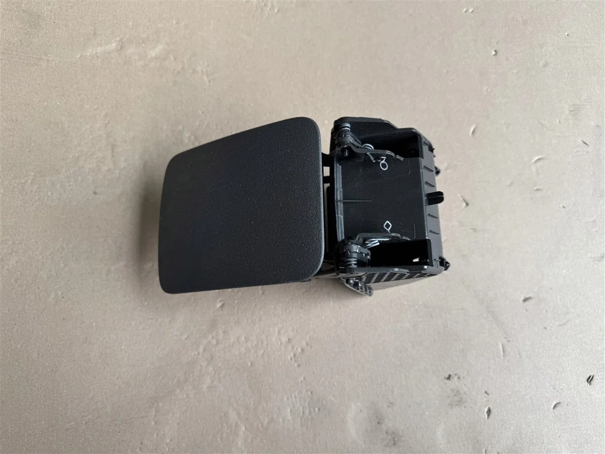 Ford Transit MK8 Becherhalter gebraucht JK21-V044J96-EE image 5