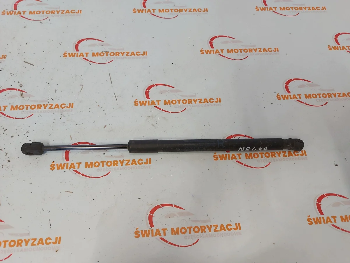 HONDA CR-Z takaluukun kaasujousi 74820-SZT-G011-M1
