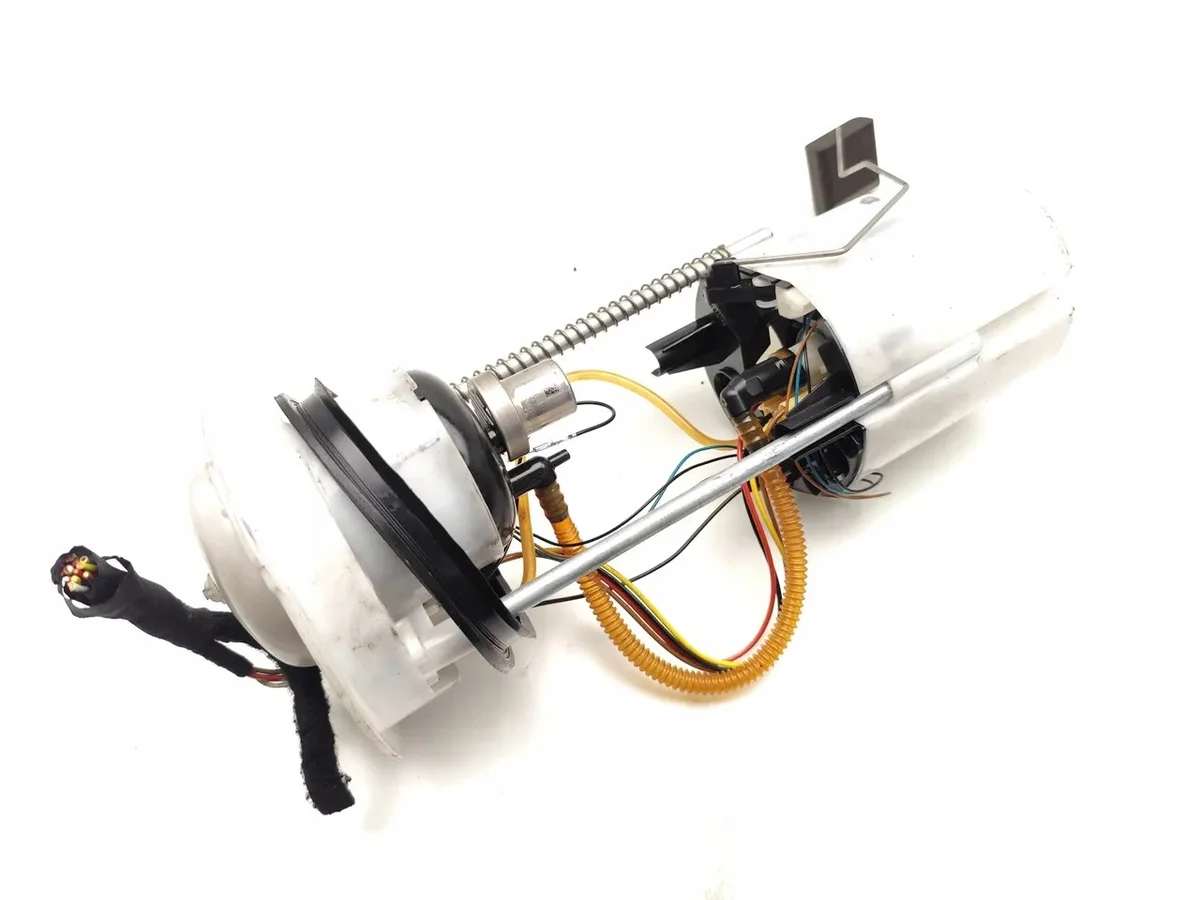 Audi Q5 Fuel Pump 8R0919051J image 6