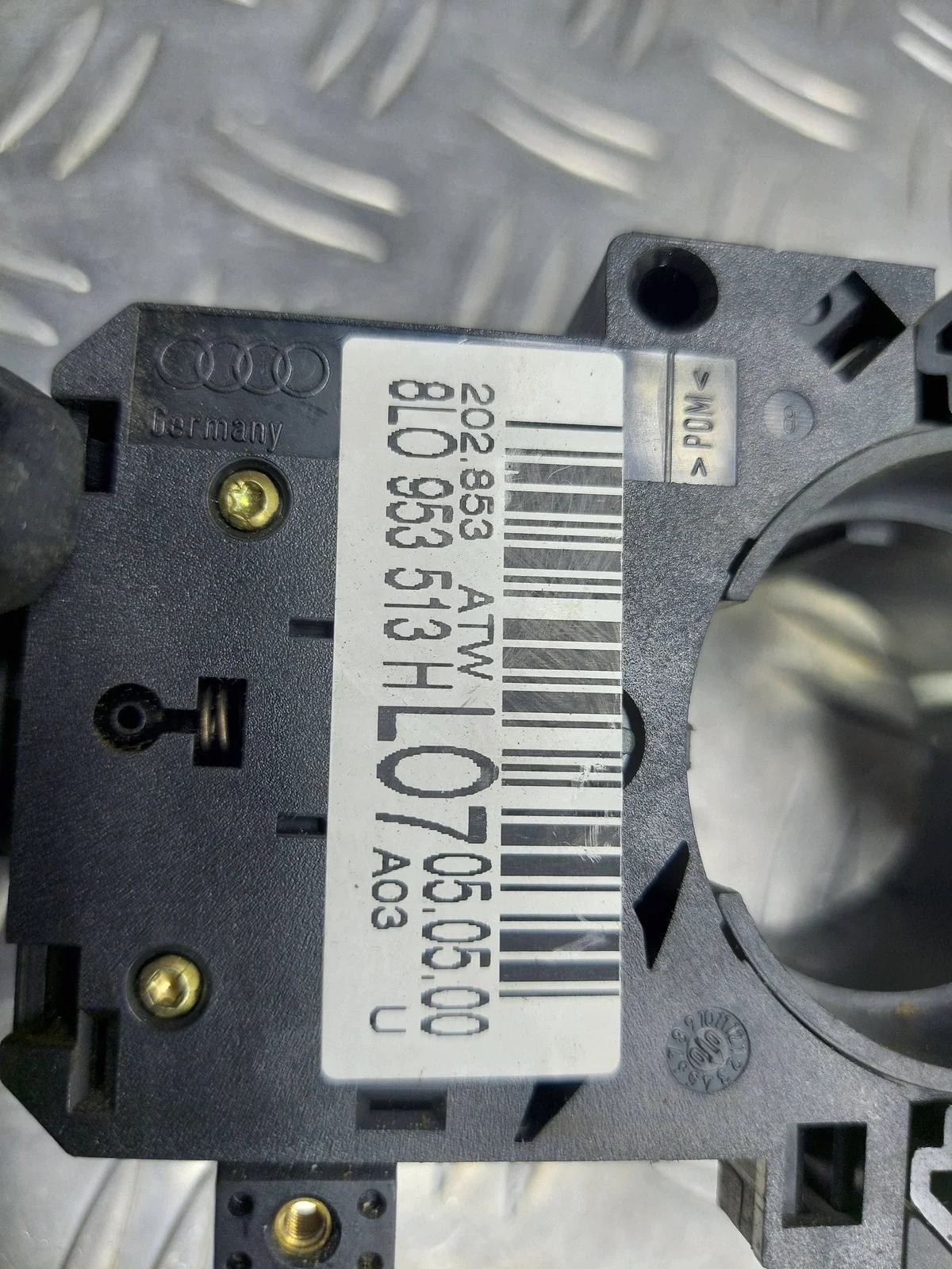 Conmutador Audi A3 Golf IV Usado image 7
