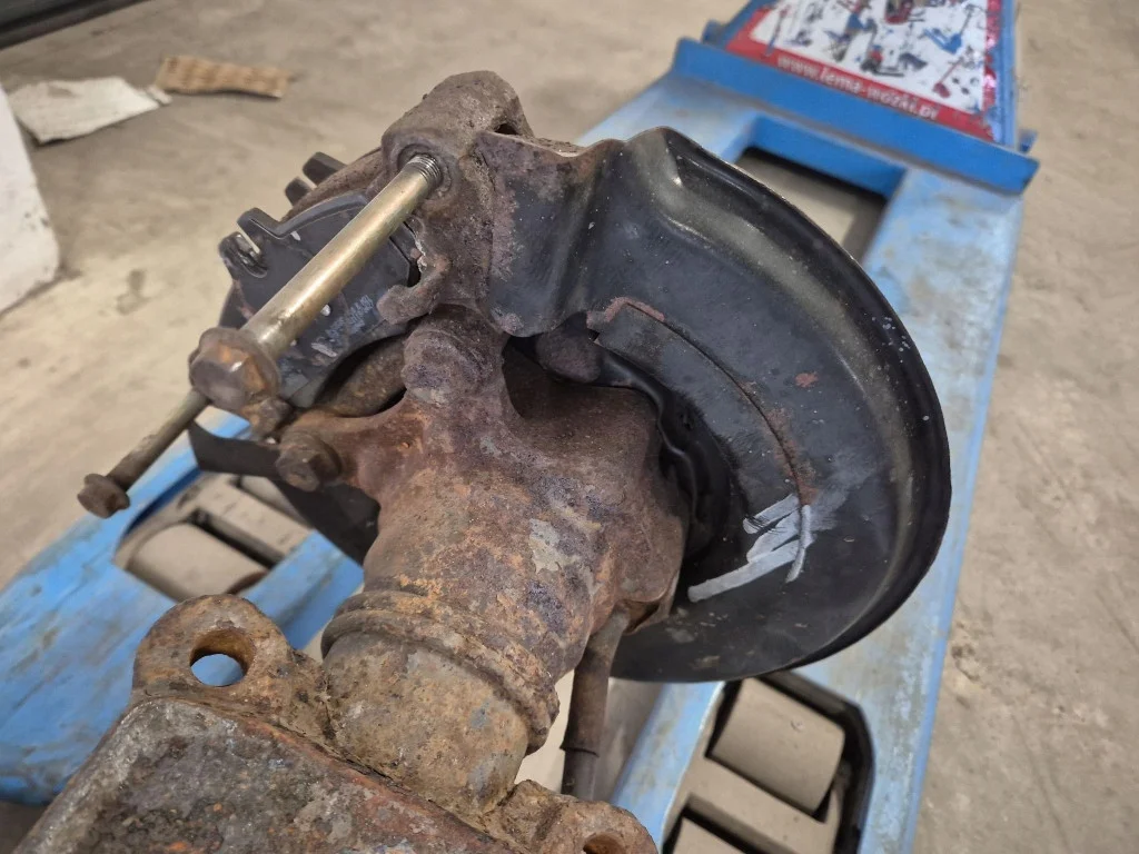 VW LT 35 2,5TDI Hinterachse Differenzial image 3