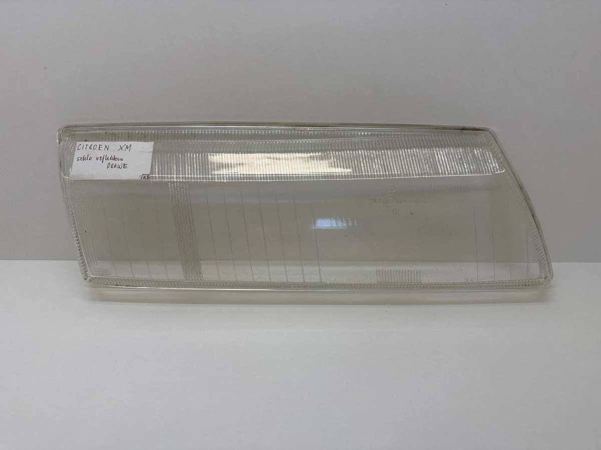 Used Citroen XM Right Headlight Lens MOBIPARTS-0488006
