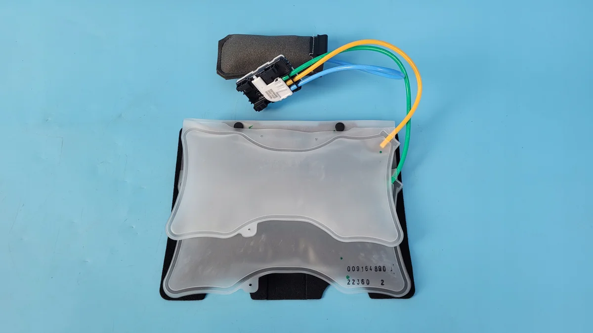 Soporte Lumbar Mercedes W206 A0009105011