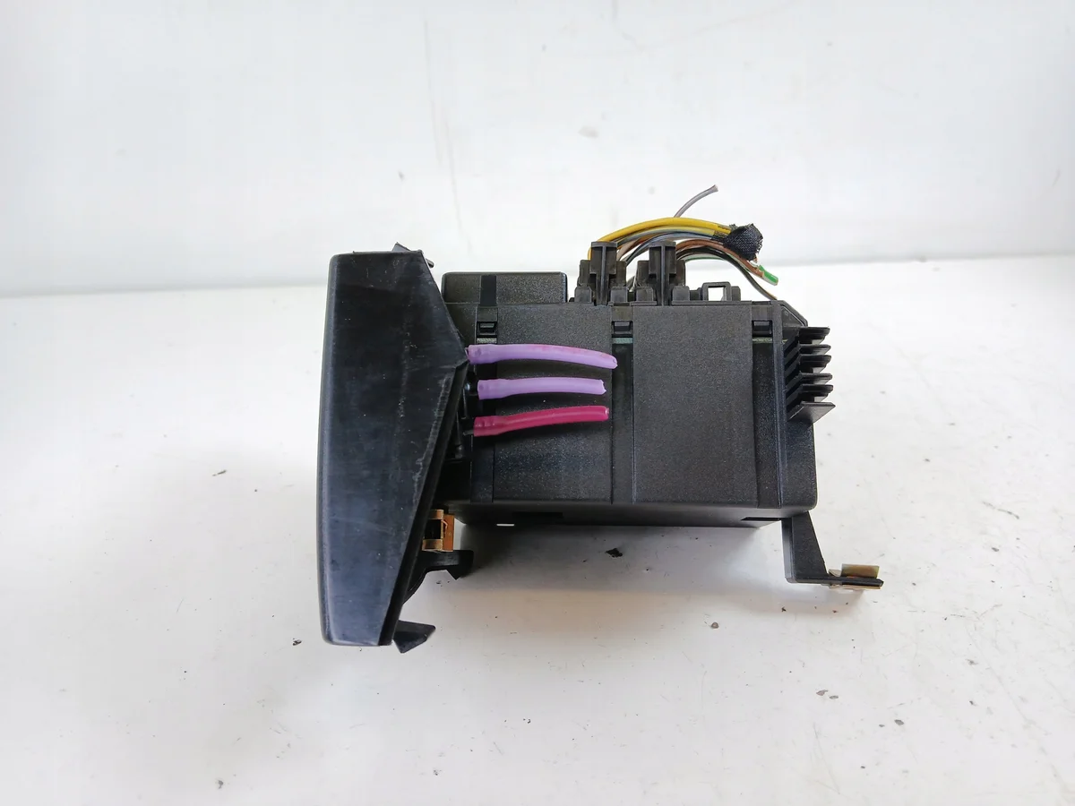 Interruptor Luces Mercedes W168 1685450104 image 3