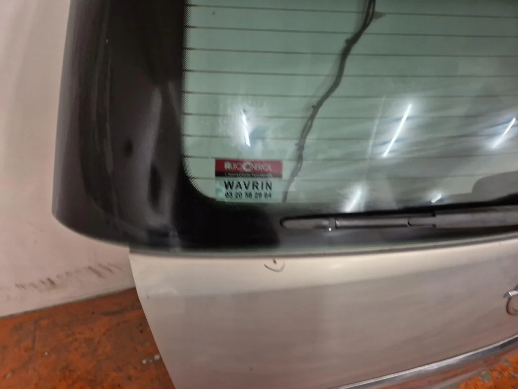Opel Zafira II B 05-10 Baklucka Bagage W-30903- image 3
