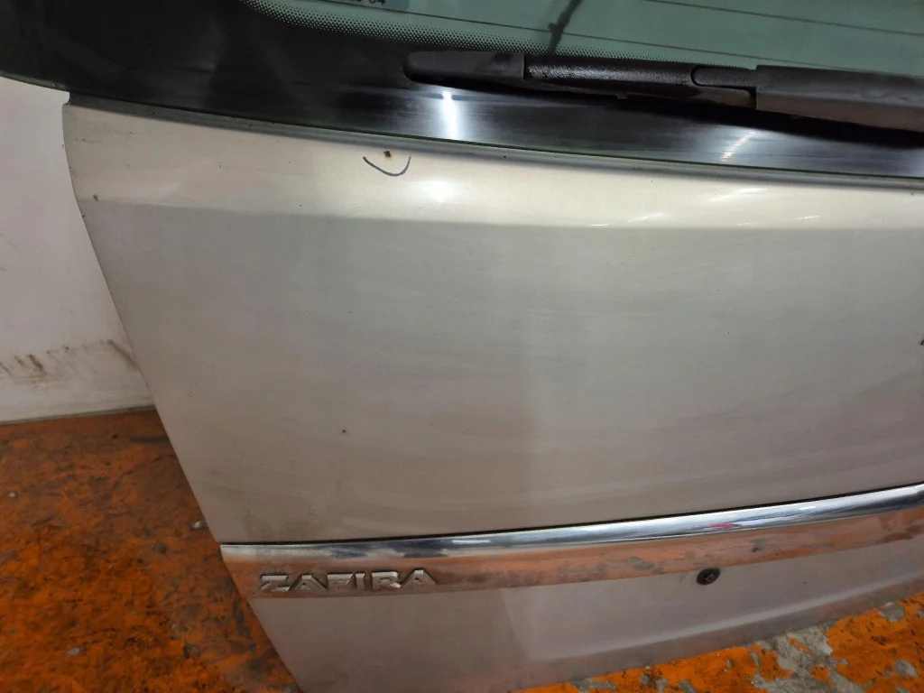 Opel Zafira II B 05-10 Baklucka Bagage W-30903- image 4